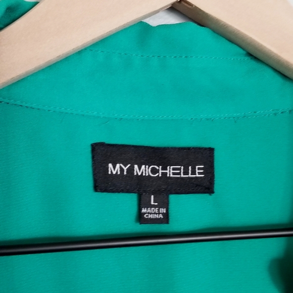 My Michelle | Emerald Green Hi-Low Blouse - Picture 3 of 5